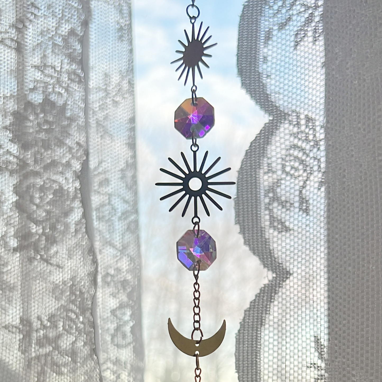 16" Gold Suncatcher - luna